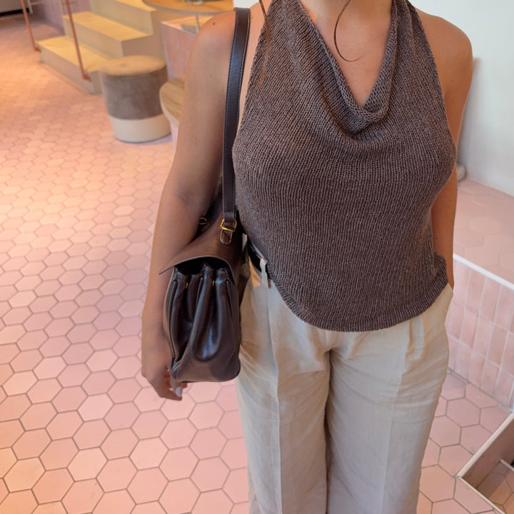 Camille Brun Élégant