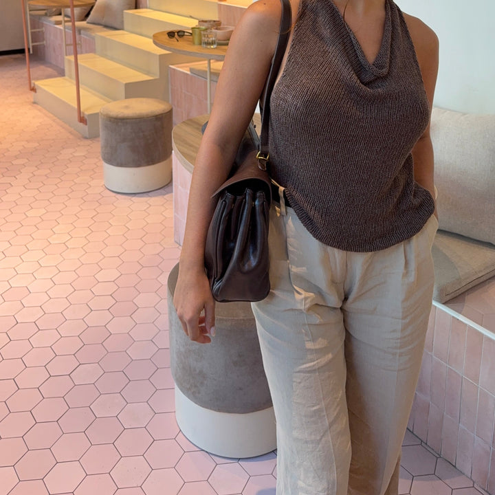 Camille Brun Élégant