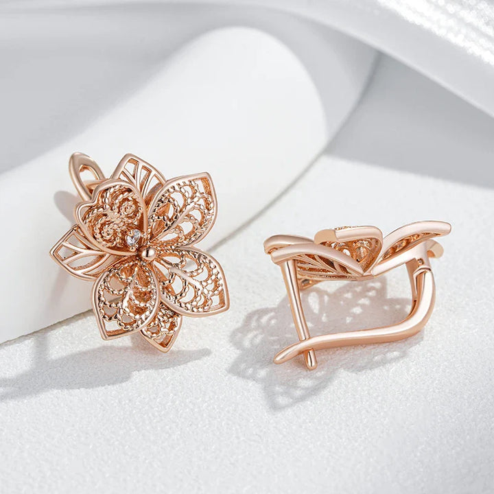Boucles d’oreilles pendantes florales vintage en or rose