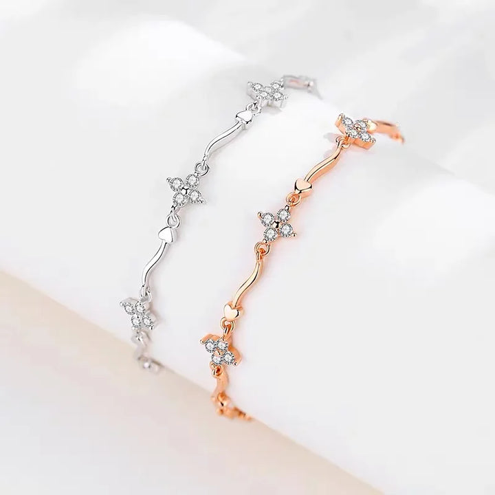 Bracelet fleur à quatre feuilles en zircon chic