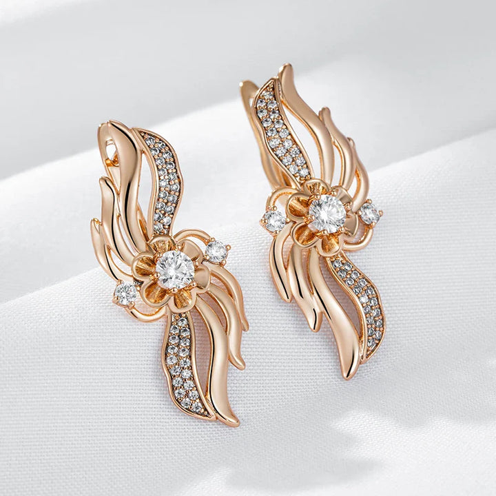 Boucles d’oreilles fleur ajourée en or rose