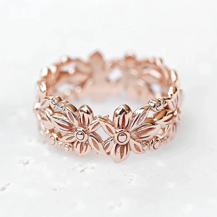 Bague statement fleur chic en or rose