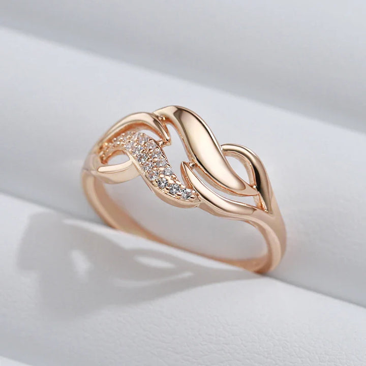 Bague géométrique élégante en zircon et or rose