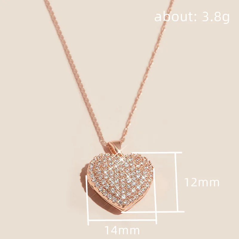 Collier cœur pavé en or rose intemporel